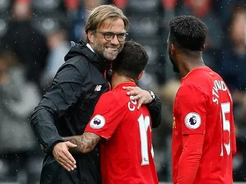 Huyền thoại Man Utd quay sang khen Klopp hết lời