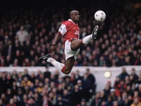 Ian Wright và những bàn thắng kinh điển cho Arsenal