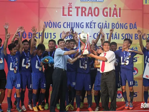 Bắn hạ PVF trên chấm phạt đền, U15 HAGL lên ngôi vô địch