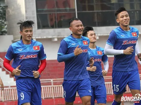 Tuyển thủ Quốc gia “ký nháy” với FLC Thanh Hóa trước thềm AFF Cup