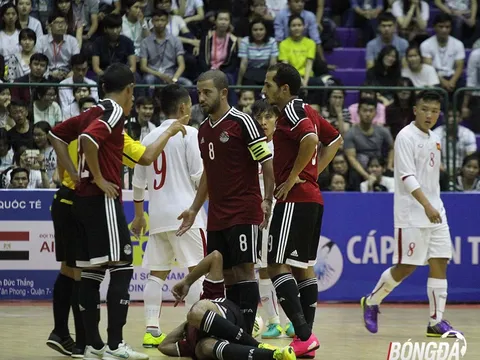 Giao hữu futsal: Tuyển futsal Việt Nam thua 1-4 trong trận cầu 3 thẻ đỏ