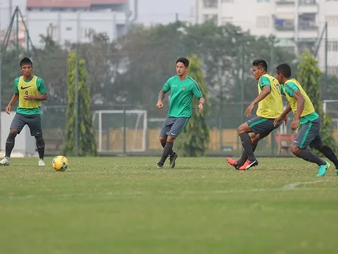 Cận cảnh buổi tập của “Messi, Beckham Indonesia” tại Hà Nội