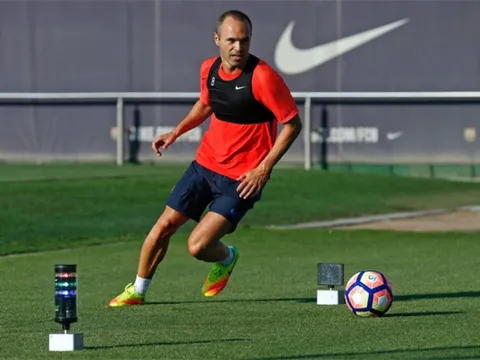 Iniesta trở lại giờ có còn ý nghĩa với Barca?