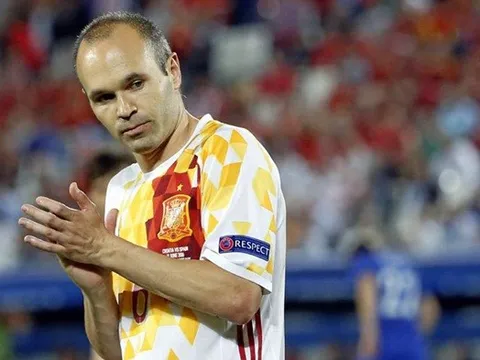 Ramos hụt penalty, CĐV muốn Iniesta nhận trách nhiệm