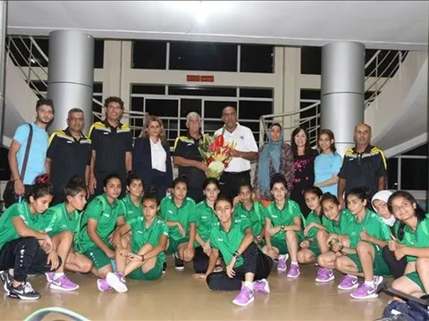 U16 Iraq có mặt tại Hà Nội sẵn sàng cho VL giải U16 châu Á 2017