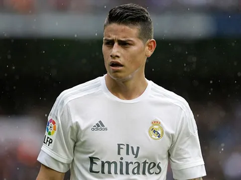 Nhìn lại 3 năm chuyển nhượng của Barca và Real