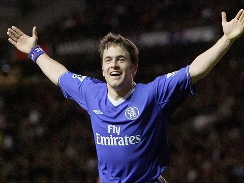 Joe Cole khi còn khoác áo Chelsea