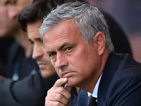 Mourinho: Thật vô lí khi Ibrahimovic chưa được QBV