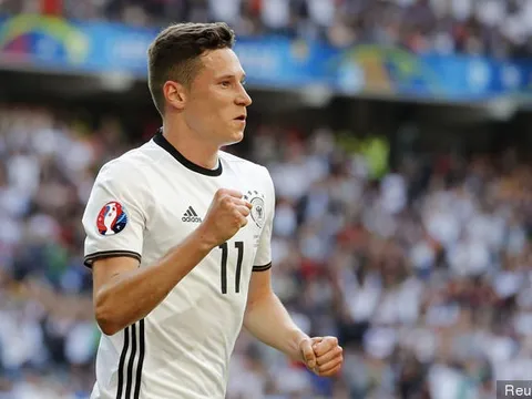 Julian Draxler chơi cực hay vs Slovakia