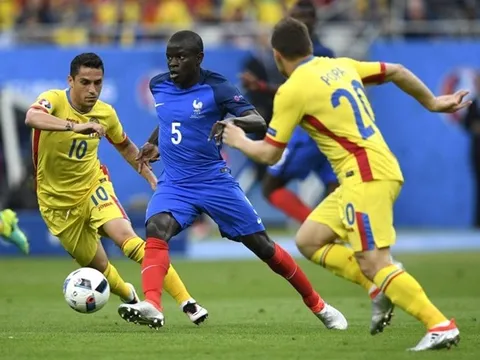 Sợ M.U cướp người, Leicester vội vàng tăng lương Kante