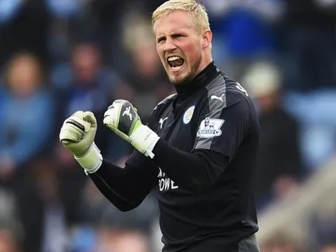 10 thủ môn xuất sắc nhất mùa (Phần 1): Niềm tự hào Leicester City