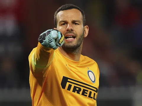 Khả năng phản xạ tuyệt vời của Samir Handanovic
