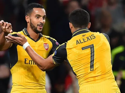 Khi sự cố chấp của Wenger đem lại thành quả