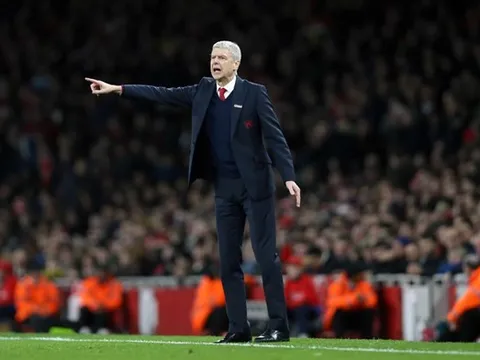 Không phải Emirates, Anfield mới là sân Wenger thích nhất