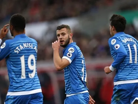 Không sử dụng nhưng Arsenal sẵn sàng gia hạn hợp đồng với Wilshere