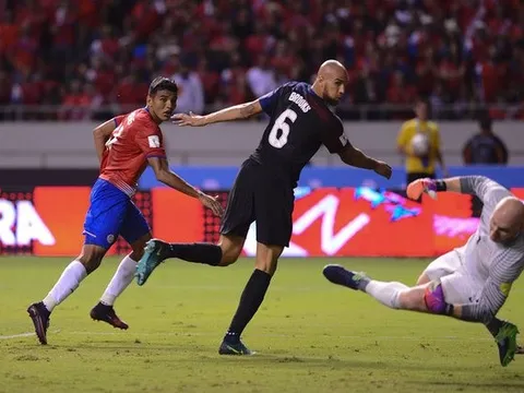Klinsmann thẫn thờ sau thất bại