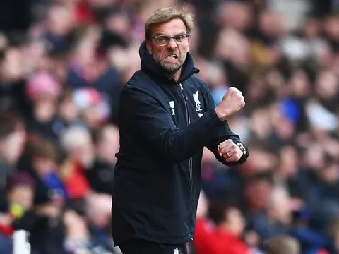 Klopp tiết lộ bí mật về 'biểu cảm sát thủ'