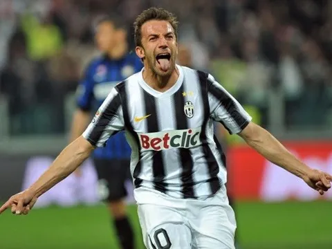 Kỹ năng đá phạt bậc thầy của Del Piero