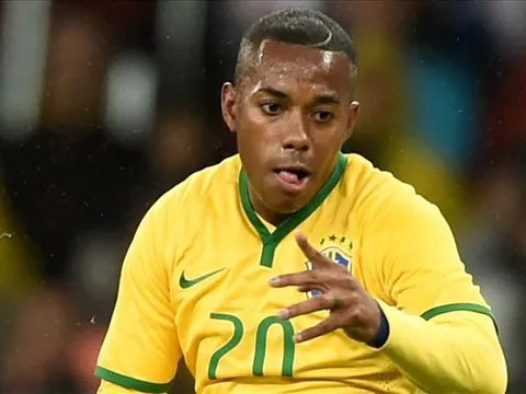 Kỹ thuật không thua kém gì Ronaldinho của Robinho