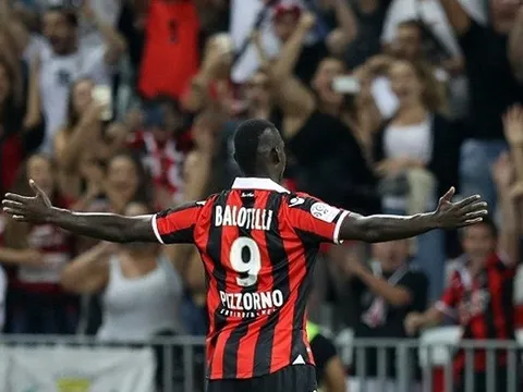 Làm lại thôi, Balotelli!