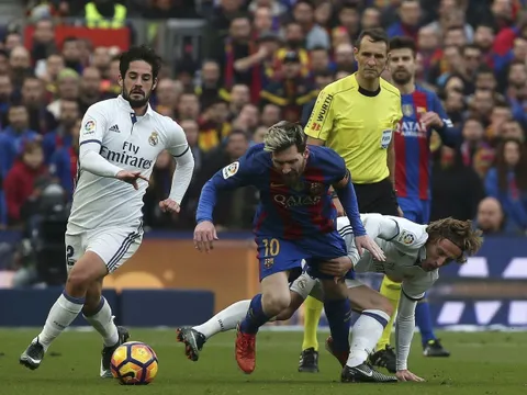 Lionel Messi thể hiện ra sao trước Real Madrid?