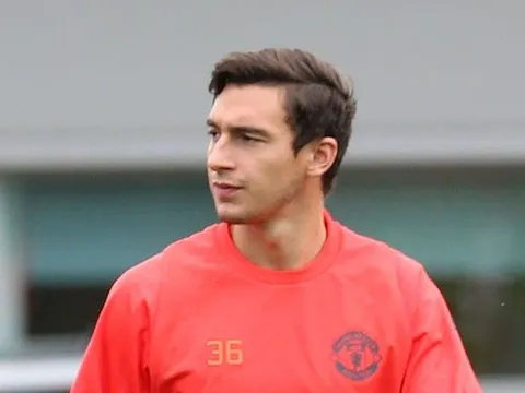 Lộ diện bến đỗ mới của Darmian