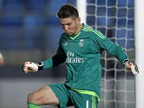 Luca Zidane phản lưới nhà một cách ngớ ngẩn