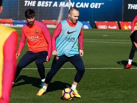 Luis Enrique nhận tin vui từ Iniesta