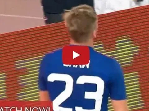 Luke Shaw chơi ấn tượng trong trận M.U 1-4 Dortmund