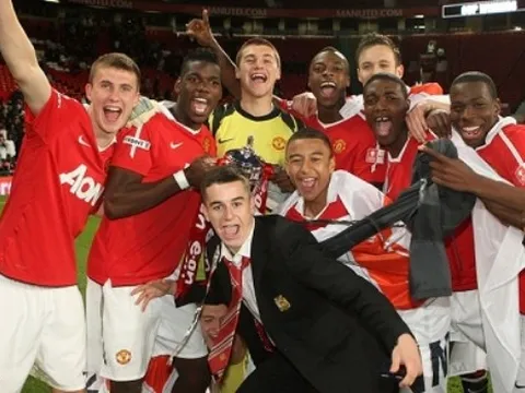 Thêm bằng chứng rõ ràng khẳng định Paul Pogba đã là 'Quỷ đỏ'