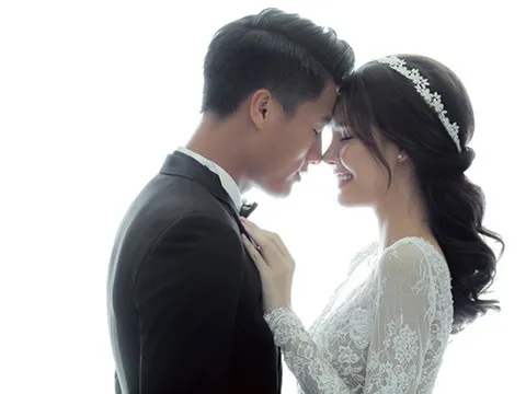 Mạc Hồng Quân bất ngờ bị Kỳ Hân “khui ảnh nóng”