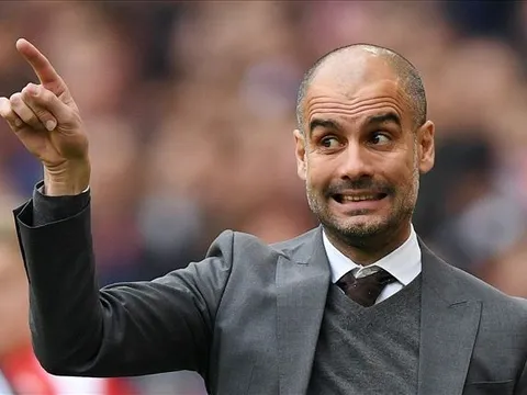 Man City đánh bại Barca giành thần đồng Argentina