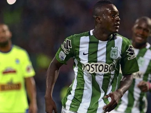 Man City ra giá lần 3 hỏi mua Marlos Moreno