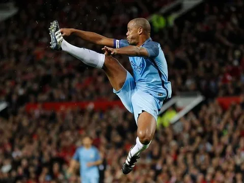 Man City thở phào vì Kompany