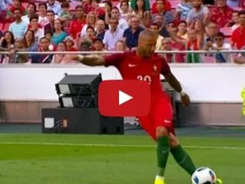 Màn trình diễn ảo diệu của Ricardo Quaresma vs Estonia
