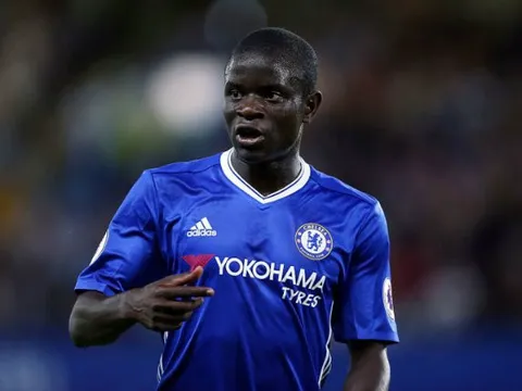 Màn trình diễn chói sáng của N'Golo Kante trước Swansea