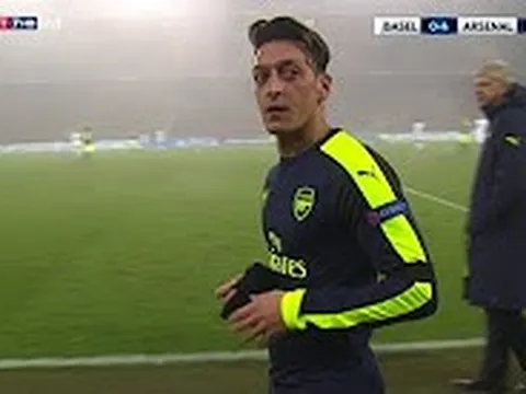 Màn trình diễn của Mesut Oezil vs FC Basel