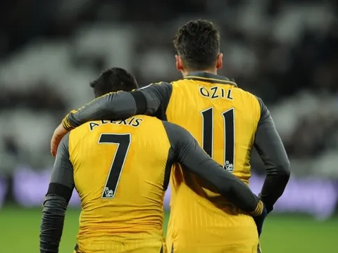 Màn trình diễn của Mesut Oezil vs West Ham