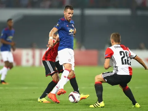 Màn trình diễn của Morgan Schneiderlin vs Feyenoord