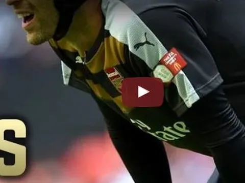 Màn trình diễn của 'ông già' Buffon