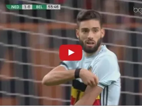 Màn trình diễn của Yannick Carrasco vs Hà Lan