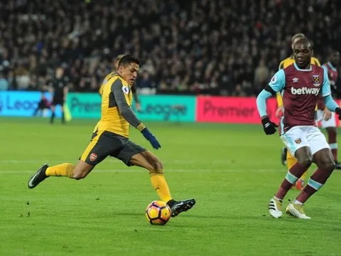 Màn trình diễn siêu đẳng của Alexis Sanchez vs West Ham