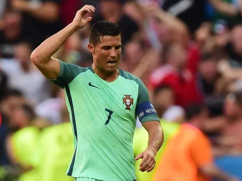 Màn trình diễn siêu đẳng của Cristiano Ronaldo vs Hungary