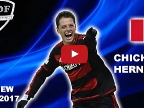 Man United có tiếc khi bán Chicharito?