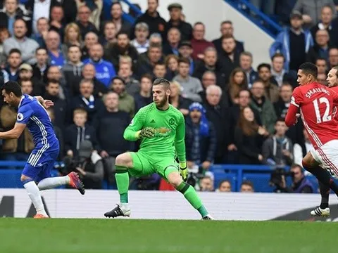 Man Utd 'nhuộm đỏ' đội hình tệ nhất vòng 9 Premier League