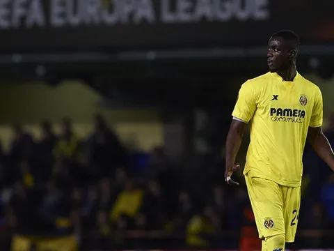 Bailly là ai mà M.U lại “mê” đến vậy?