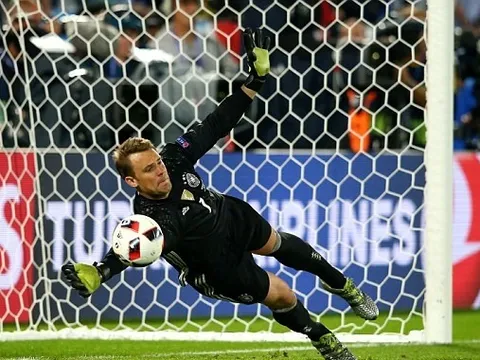 Manuel Neuer đã nghiên cứu kỹ cách đá 11m của cầu thủ Italia
