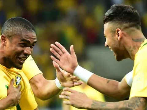 Mất Copa, Douglas Costa theo chân Neymar đá Olympic