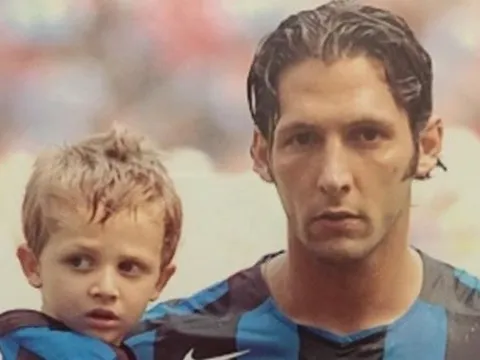 Materazzi đăng ảnh 'bậy' của con trai trong ngày sinh nhật