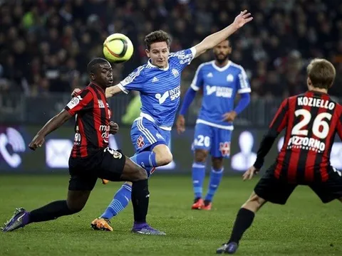 Lộ lý do Leicester City mua Mendy